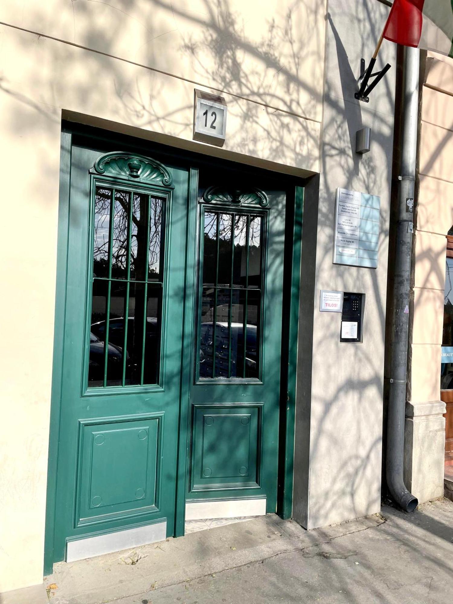Orange Pearl Apartment 3 Rooms Next To Danube Budapest Extérieur photo